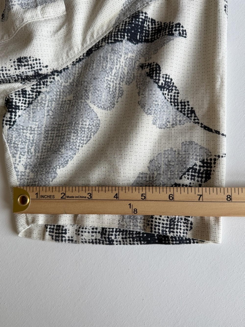 Tommy Bahama Silk Hawaiian Shirt Cream Leaf Print Camp Button Down L - Picture 10 of 14